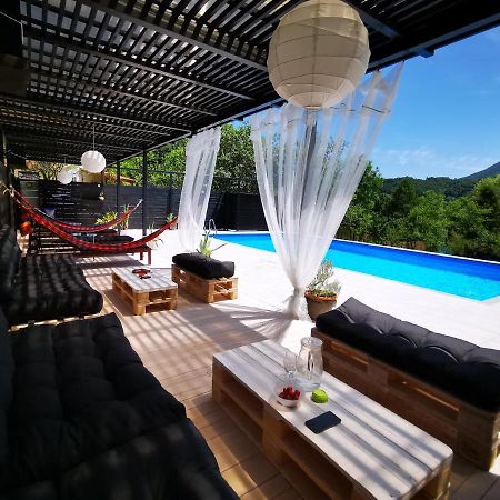 Mila Holiday Home Lohovo Kültér fotó