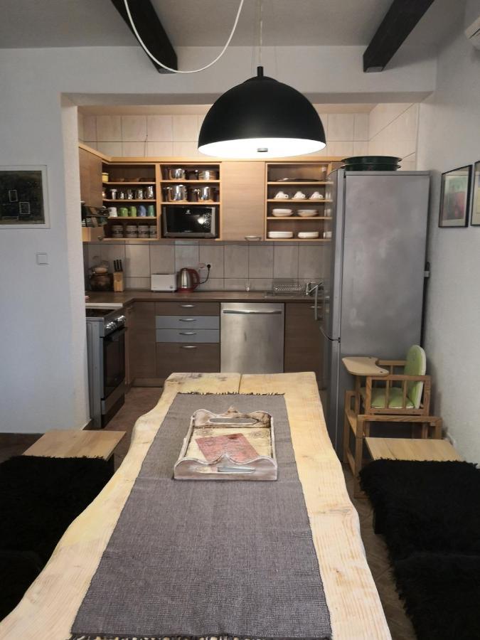 Mila Holiday Home Lohovo Kültér fotó