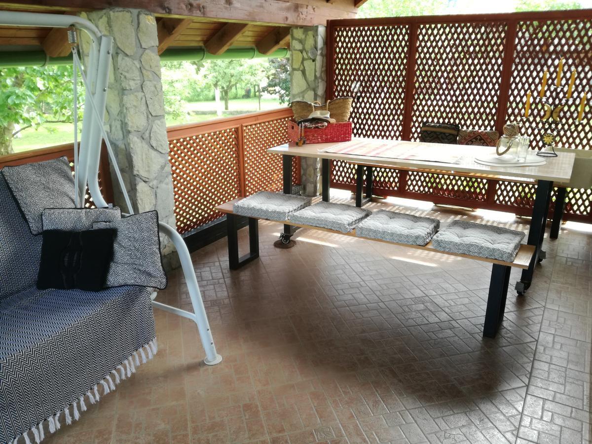 Mila Holiday Home Lohovo Kültér fotó