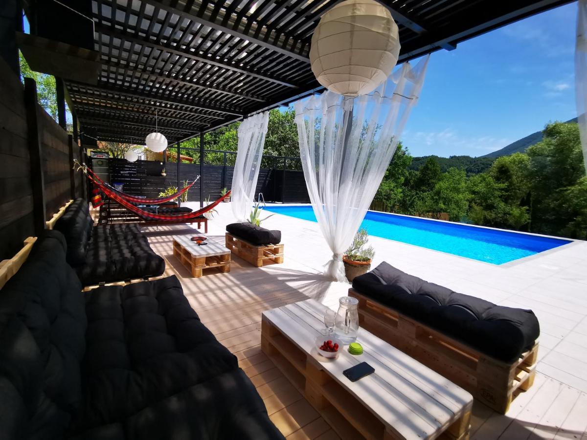 Mila Holiday Home Lohovo Kültér fotó